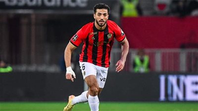 محمد عبد المنعم يتعرض للهزيمة الـ15 مع نيس في الدوري الفرنسي
