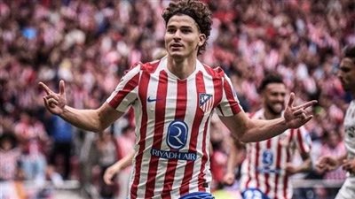 أرسنال يجهز عرضًا ضخمًا لضم جوليان ألفاريز.. وحلم برشلونة يهدد الصفقة