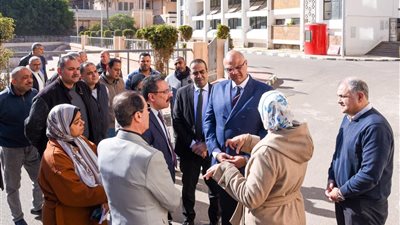محافظ الإسكندرية يبحث مع رئيس الجامعة توفير أستراحة لمرافقي مرضي الشاطبي