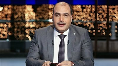 «الراس الكبيرة هتقع في أول لحظة».. محمد الباز يقارن بين «السنوار» وقادة إيران