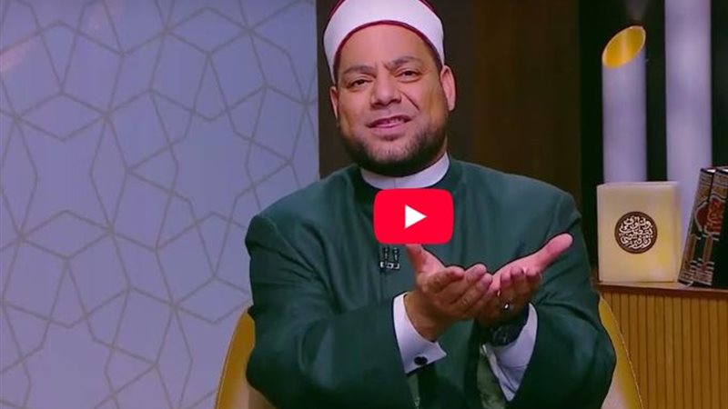 الدكتور مصطفى عبد