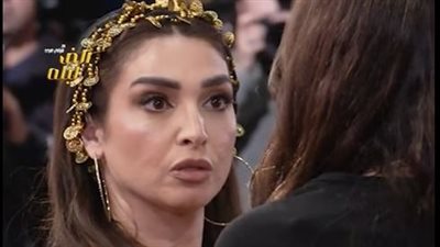 «أنتي محتاجة تجميل مش ميكب ارتيست».. أسرار غضب روجينا في مقلب فيفي عبده