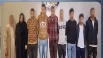 تأجيل محاكمة المتهمين بالتعدي على شاب وإجباره على ارتداء ملابس نسائية في بنها