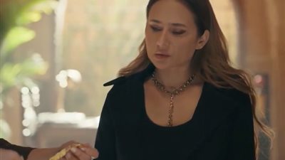 مسلسل على قد الحب الحلقة 5.. نيللي كريم تعرض لأزمات نفسية متلاحقة 