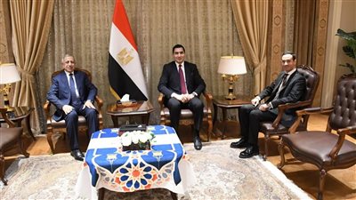 وزير الشباب والرياضة يلتقي رئيس الأكاديمية العربية للعلوم والتكنولوجيا