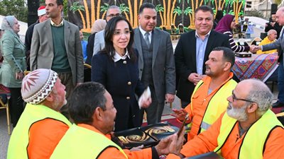محافظة البحيرة تشارك 1000 عامل نظافة حفل الإفطار الجماعي