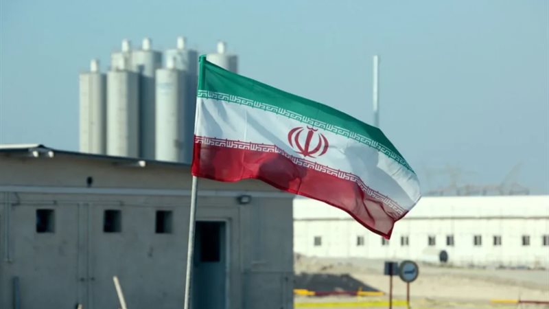 إيران
