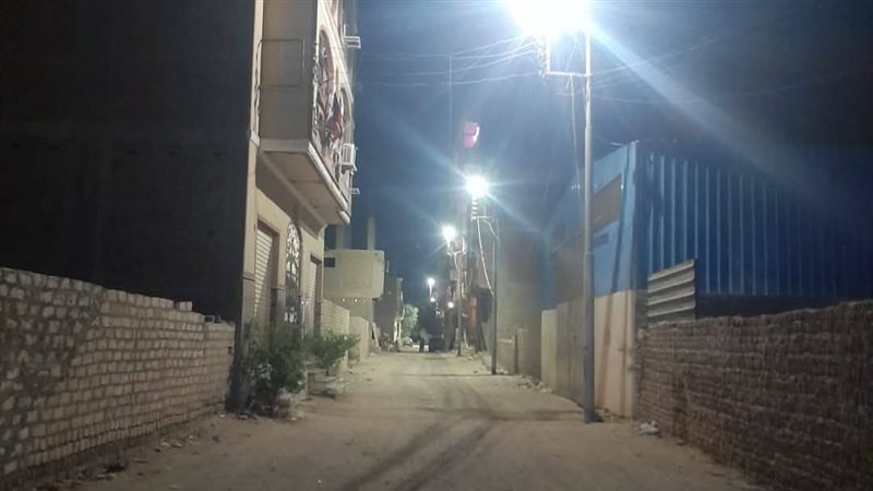 كشافات الإنارة