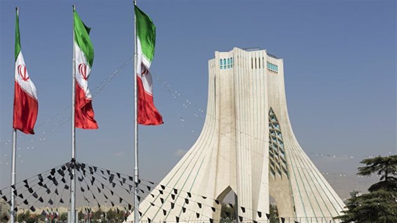 إيران