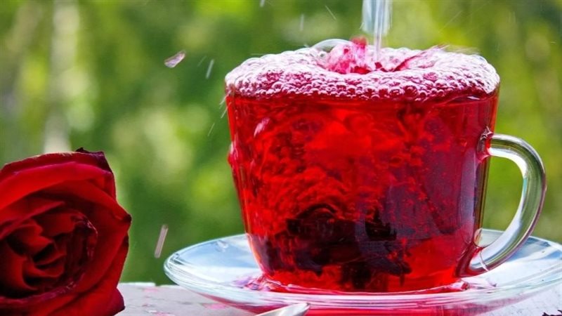 فوائد شرب الكركديه
