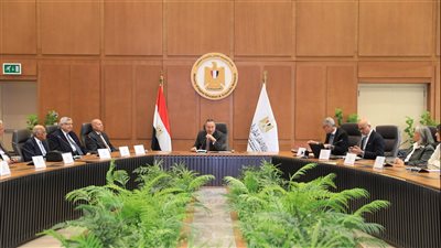 اختيار الدكتور محمد عوض تاج الدين رئيسا لمجلس أمناء جامعة عين شمس الأهلية