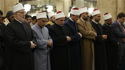 «اللهم حرر المسجد الأقصى وارزقنا فيه صلاةً قبل الممات».. دعاء التراويح بالأزهر