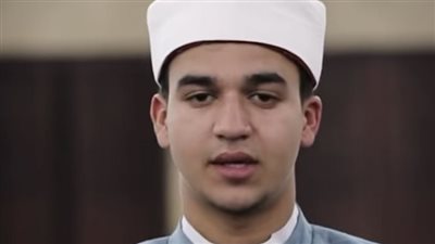 «أبيع لك كليتي علشان تحفظ».. كيف أصبح محمد رضا قابيل أصغر إمام بالأزهر؟