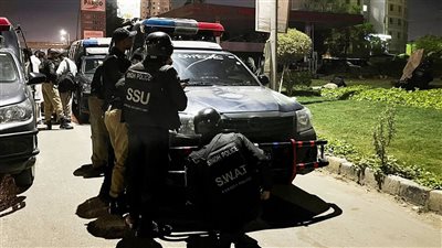 الشرطة الباكستانية: مقتل 5 من أفراد الأمن بهجوم مسلح شمال غرب البلاد