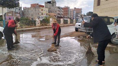 محافظ الدقهلية يتابع جهود الوحدات المحلية في رفع تجمعات مياه الأمطار