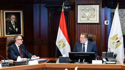 محافظ البنك المركزى يبحث مع وزير التخطيط مستجدات مؤشرات الأداء الاقتصادي 
