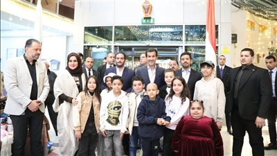سفير قطر يزور مستشفى 57357 في زيارة إنسانية لتعزيز التعاون الطبي