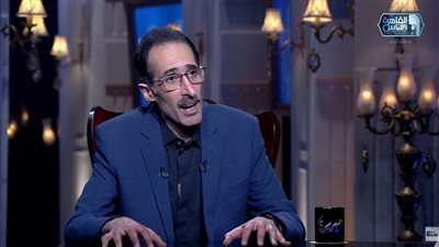 «ربنا رب قلوب».. كيف دافع مجدي الجلاد عن عمرو خالد ومصطفى حسني؟