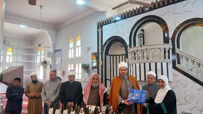 تكريم حافظات القرآن