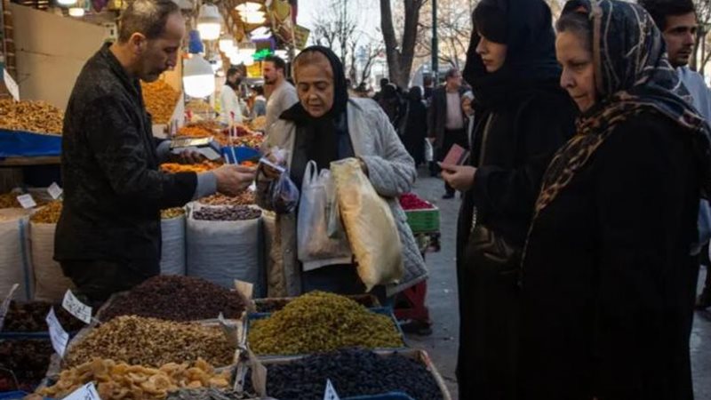 الشارع الإيراني