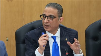محافظ الجيزة: المسؤولية أمام المواطنين تفرض علينا أقصى درجات الجدية والانضباط