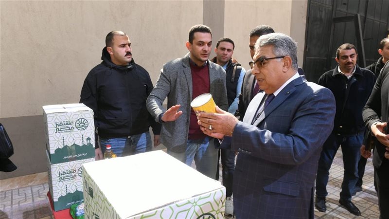محافظ  الدقهلية يتابع