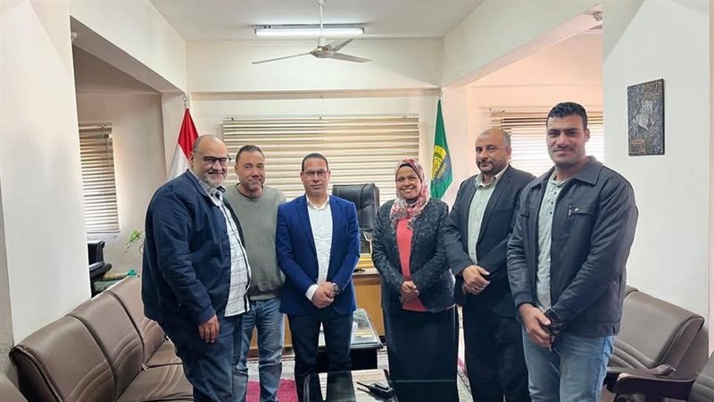 النائب سيد عبد الجليل