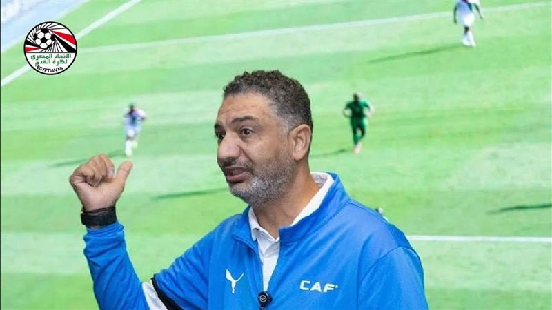 تامر دري محاضراً