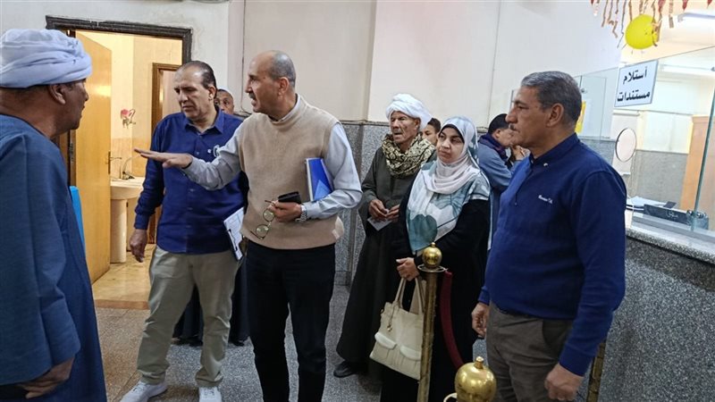 سكرتير عام قنا