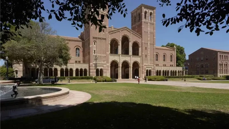 جامعة كاليفورنيا