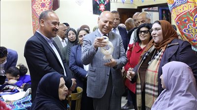 لتعزيز الخدمات الثقافية.. محافظ القاهرة يفتتح المركز الثقافي بمدينة المحروسة