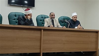 التجديد أم التبديد؟ أستاذ بالأزهر يحذر من عبث القراءات الحداثية بالدين