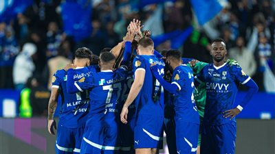 طاقم تحكيم مصري يدير مباراة الهلال والنجمة في الدوري السعودي
