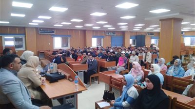 يوم تعريفي لتأهيل الأطباء الامتياز بمستشفيات جامعة بنى سويف