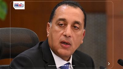 رئيس الوزراء يتابع مع وزير البترول موقف الاحتياطيات من المواد البترولية