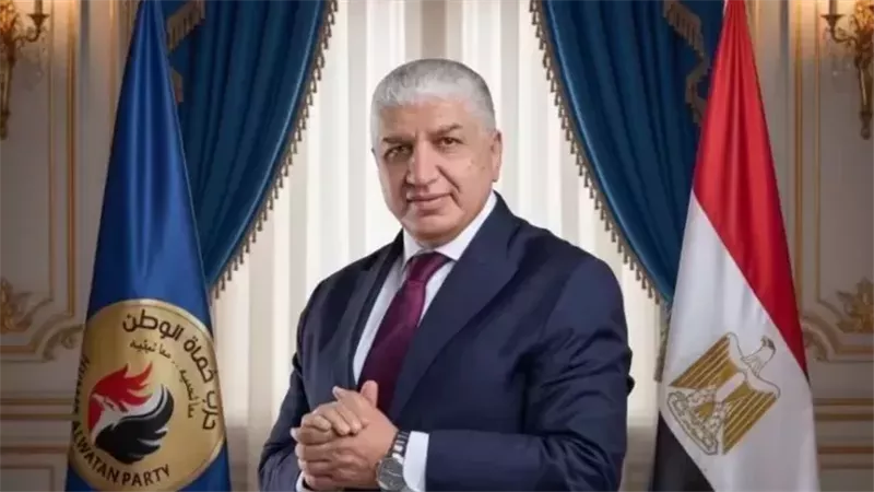 الدكتور أشرف سعد