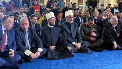 المفتي يشهد احتفال الأوقاف بذكرى انتصارات العاشر من رمضان بمسجد العزيز الحكيم