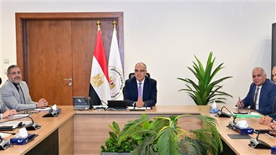 بميزانية١٨.١٠ مليار جنيه.. سويلم يتابع الخطة الاستثمارية للعام المالي الحالي