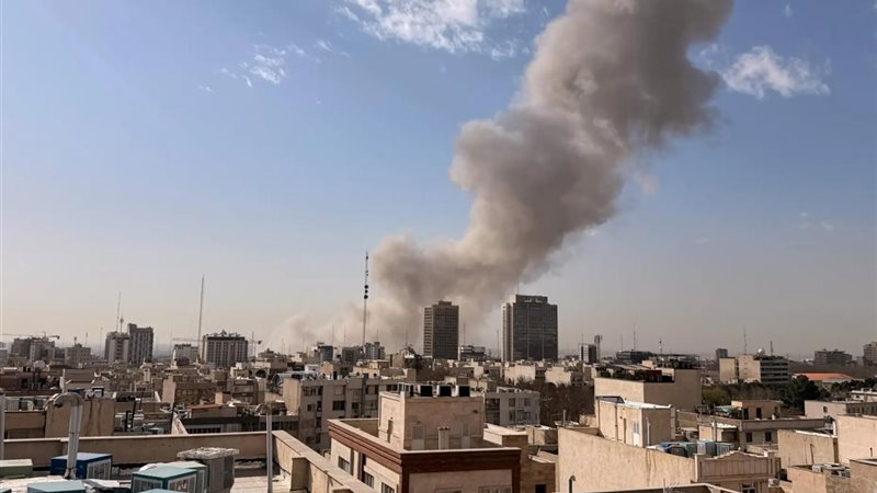 ضرب مدرسة بنات إيرانية