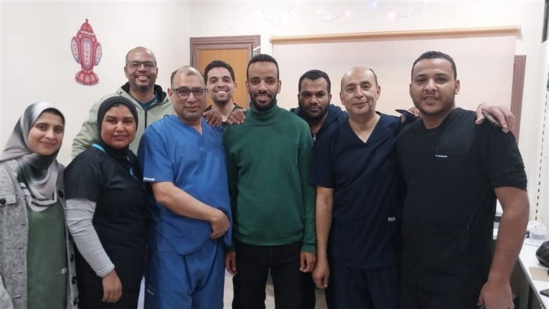 الفريق الطبي