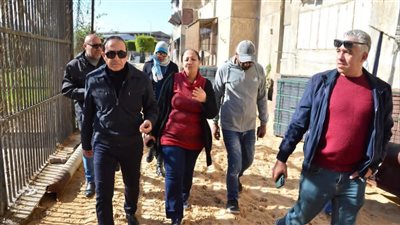 رئيس مدينة بورفؤاد : بدء رصف الطرق الفرعية بمساكن منخفض 