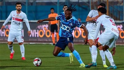 فريق الكرة بالزمالك يرتدي زي جديد في مواجهة بيراميدز بالدوري