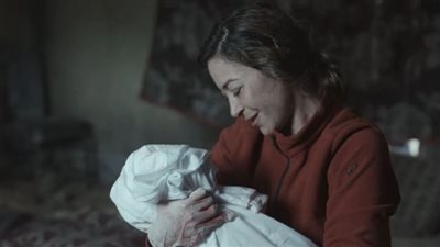 صحاب الأرض الحلقة 12.. اعتقال ابنة إياد نصار ووفاة فدوى بعد ولادتها