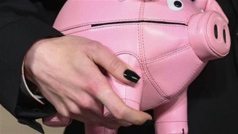 مجموعة موسكينو الغريبة