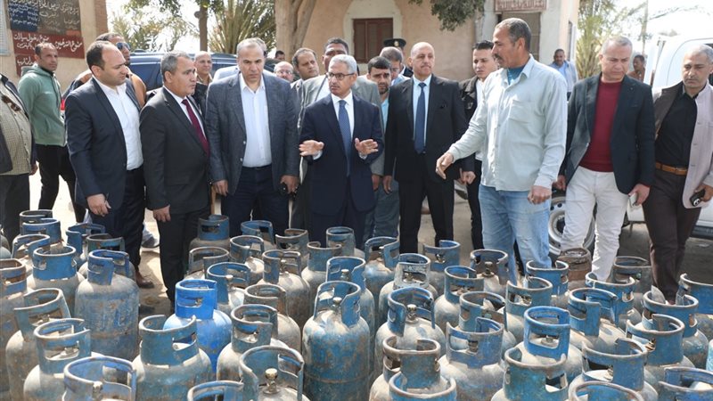 محافظ بنى سويف خلال