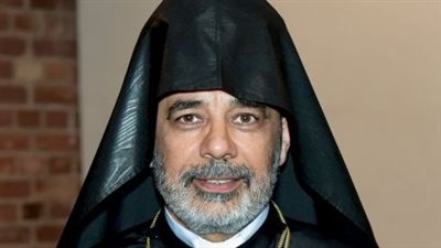 الاسقف سيروفبي إيساخانيان: استقرار إيران أولوية قومية وإنسانية