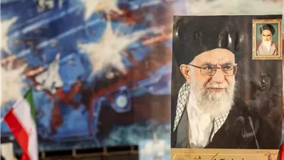 خلافة المرشد.. توافق إيراني على مجتبى خامنئي و3 بدلاء تحت ستار الغموض