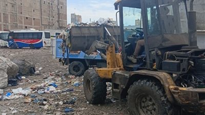 محافظ الإسكندرية يوجه بسرعة رفع المخلفات من محيط الترام