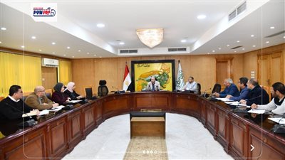 محافظ الفيوم يتابع معدلات الأداء بملف تقنين أراضي أملاك الدولة 