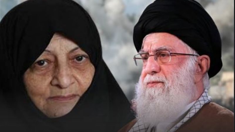 خامنئي وزوجته